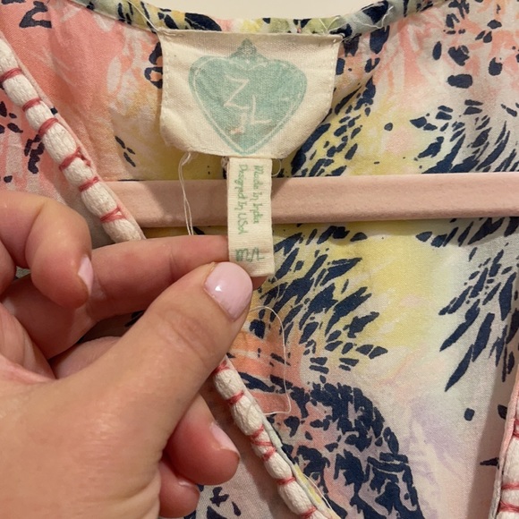 Cover up caftan in adorable block print style - Picture 3 of 9